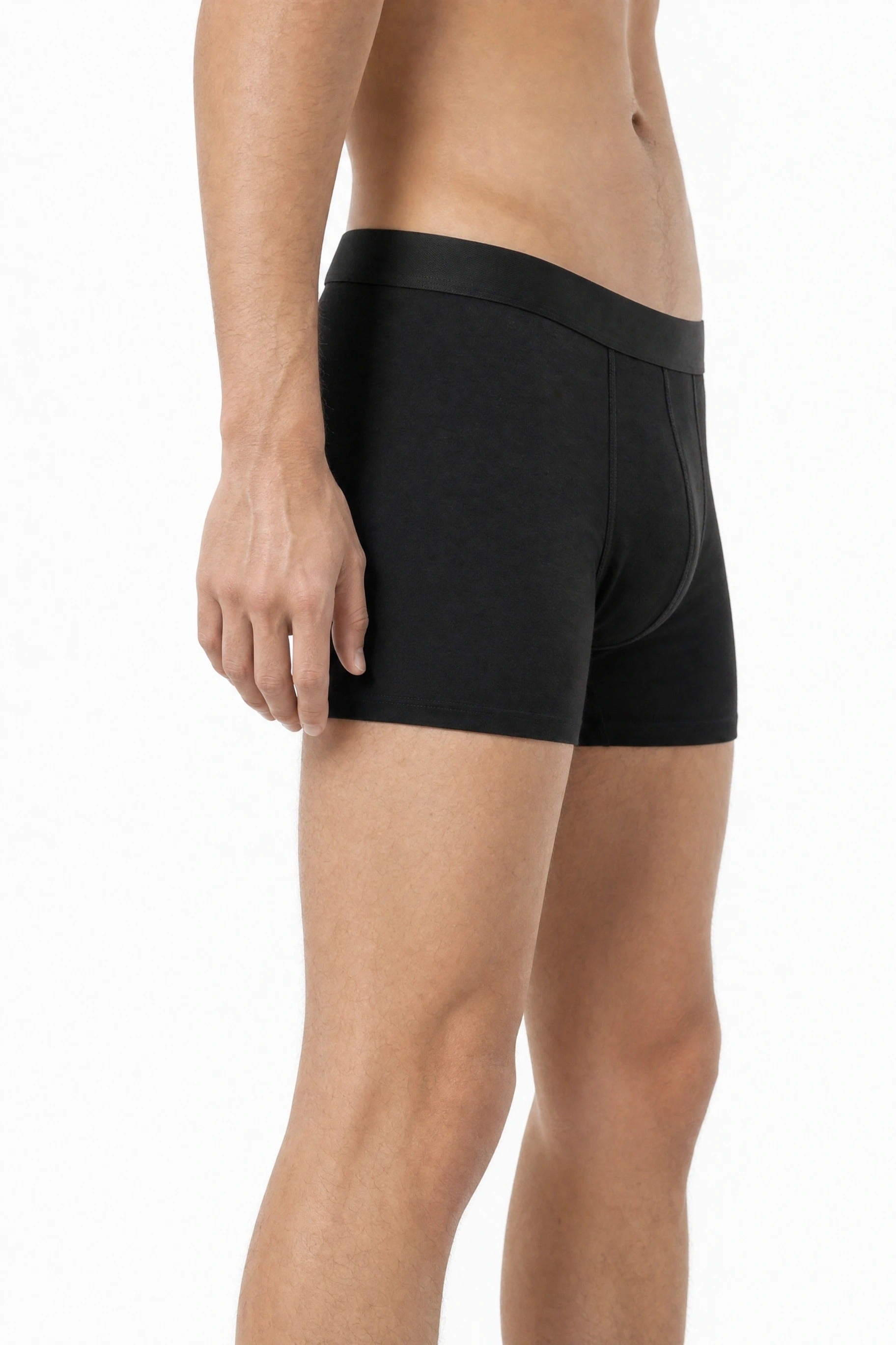 Gros plan profil du boxer homme noir Pti' Cul